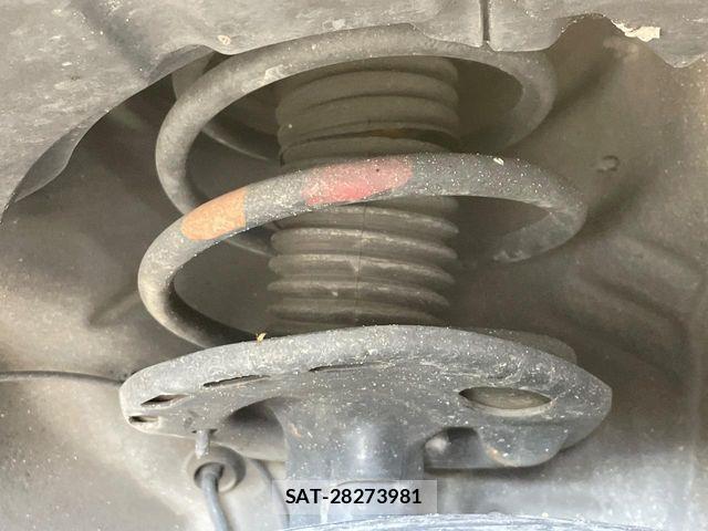 Toyota PRIUS 2011-11 7060277-19