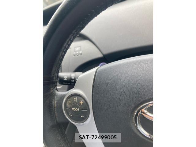 Toyota PRIUS 2010-09 7060306-22