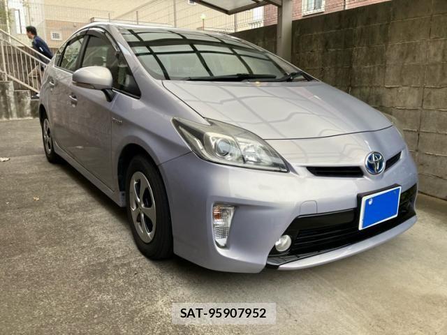 Toyota PRIUS 2013-10 7060314-0
