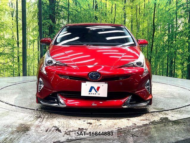 Toyota PRIUS 2016-08 7060262-13