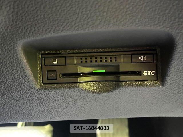 Toyota PRIUS 2016-08 7060262-6