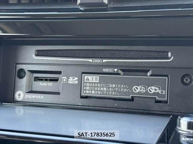 Toyota PRIUS 2017-02 7060264-20