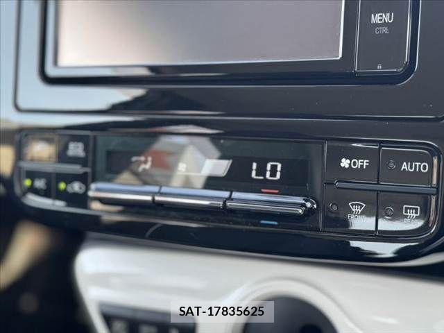 Toyota PRIUS 2017-02 7060264-22