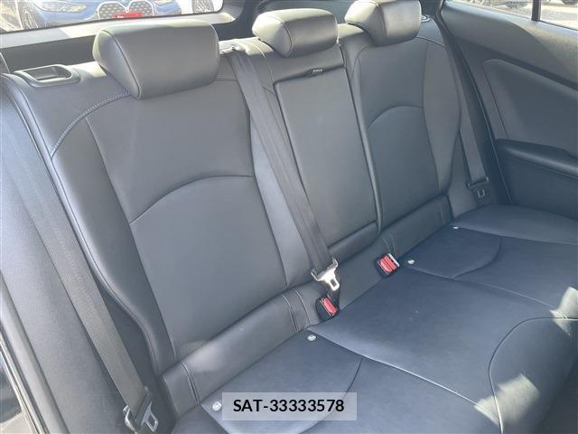 Toyota PRIUS 2017-12 7060257-13