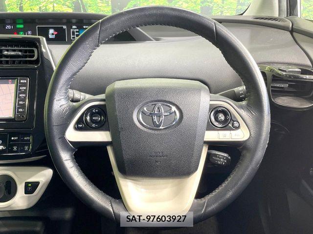 Toyota PRIUS 2018-12 7060268-10