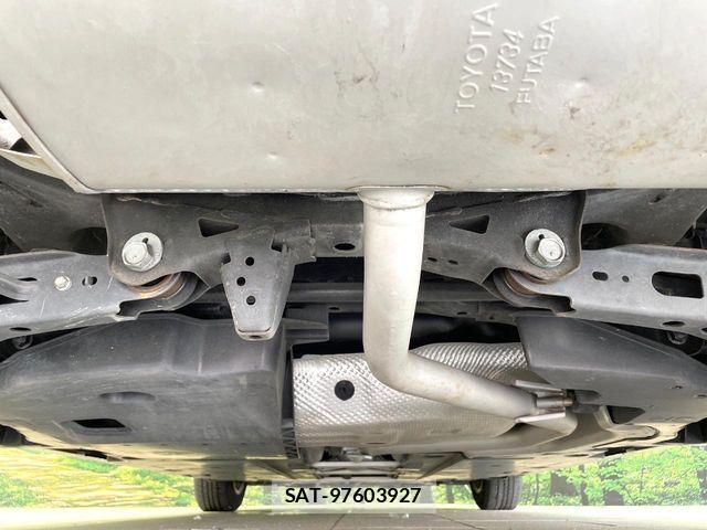 Toyota PRIUS 2018-12 7060268-18
