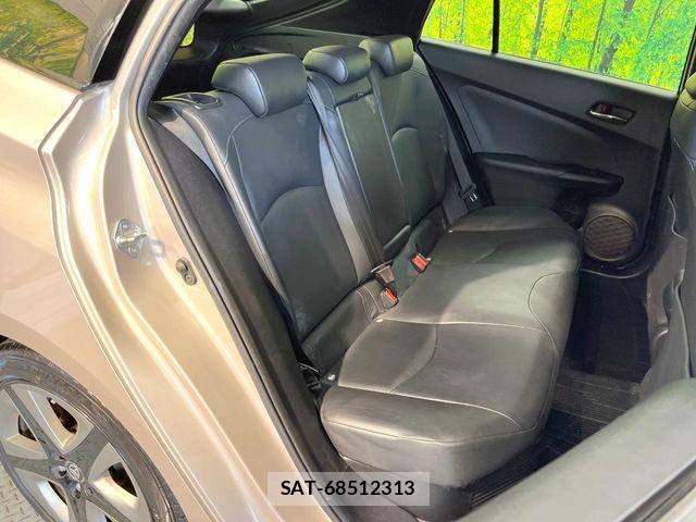 Toyota PRIUS 2019-06 7060260-8