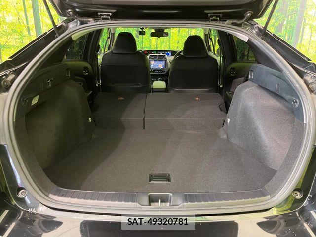Toyota PRIUS 2022-03 7060248-9