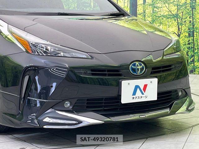 Toyota PRIUS 2022-03 7060248-2