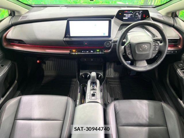 Toyota PRIUS 2023-08 7060239-1