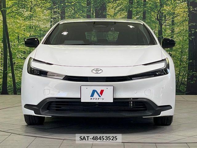 Toyota PRIUS 2023-10 7060249-15