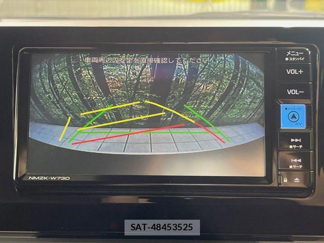 Toyota PRIUS 2023-10 7060249-3