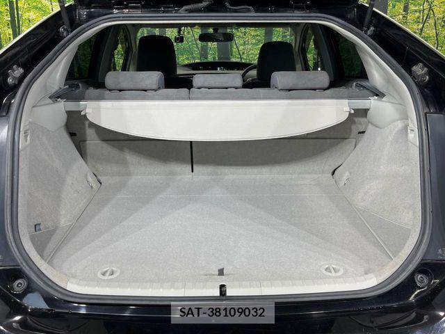 Toyota PRIUS 2010-06 7060278-9