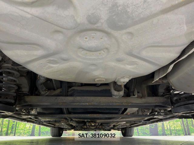 Toyota PRIUS 2010-06 7060278-18