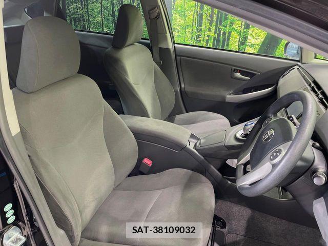 Toyota PRIUS 2010-06 7060278-7