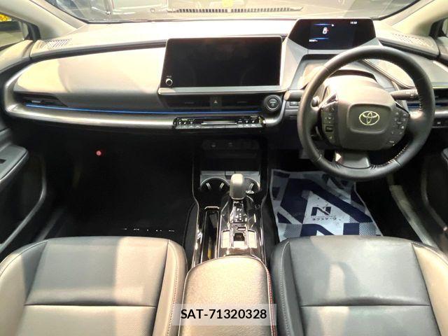 Toyota PRIUS 2025-03 7060238-1