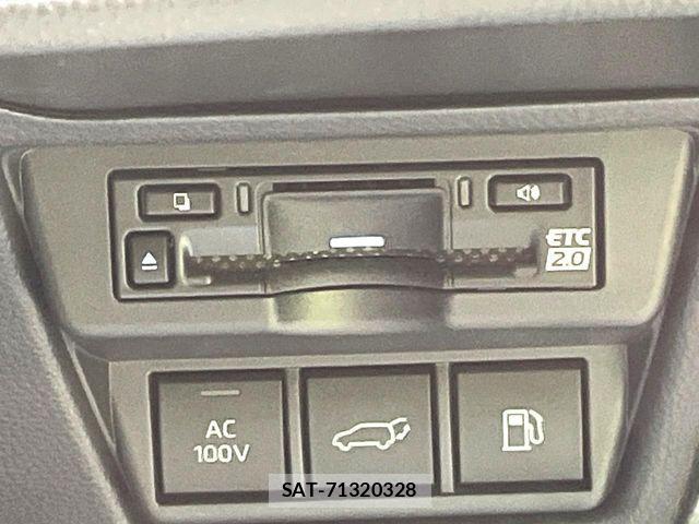 Toyota PRIUS 2025-03 7060238-6