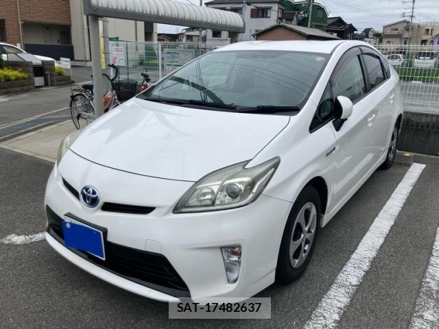 Toyota PRIUS 2013-02 7060288-0