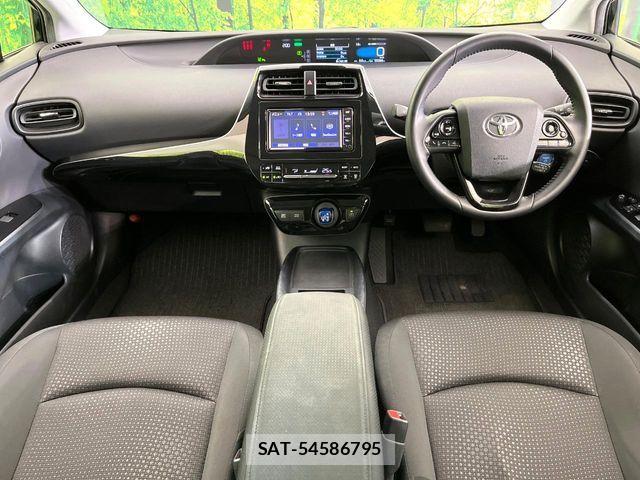 Toyota PRIUS 2021-02 7060254-1