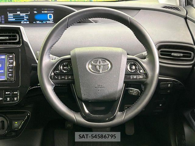 Toyota PRIUS 2021-02 7060254-7