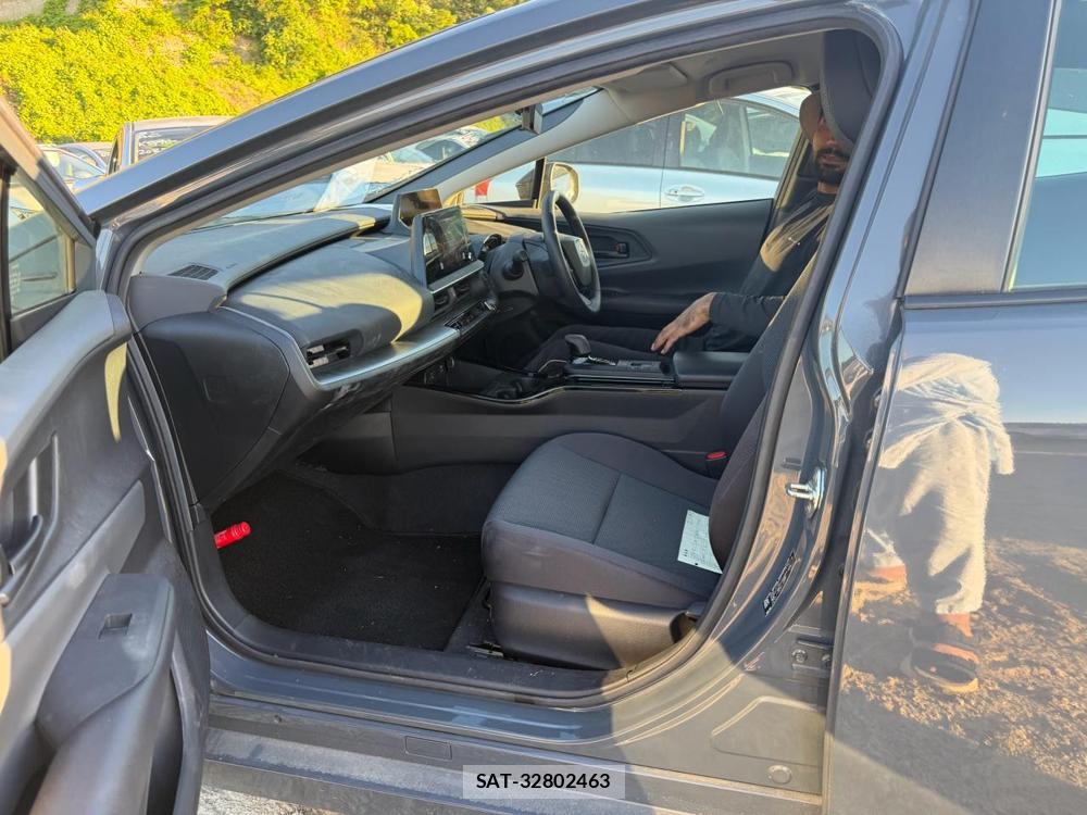 Toyota PRIUS 2023 6714475-10