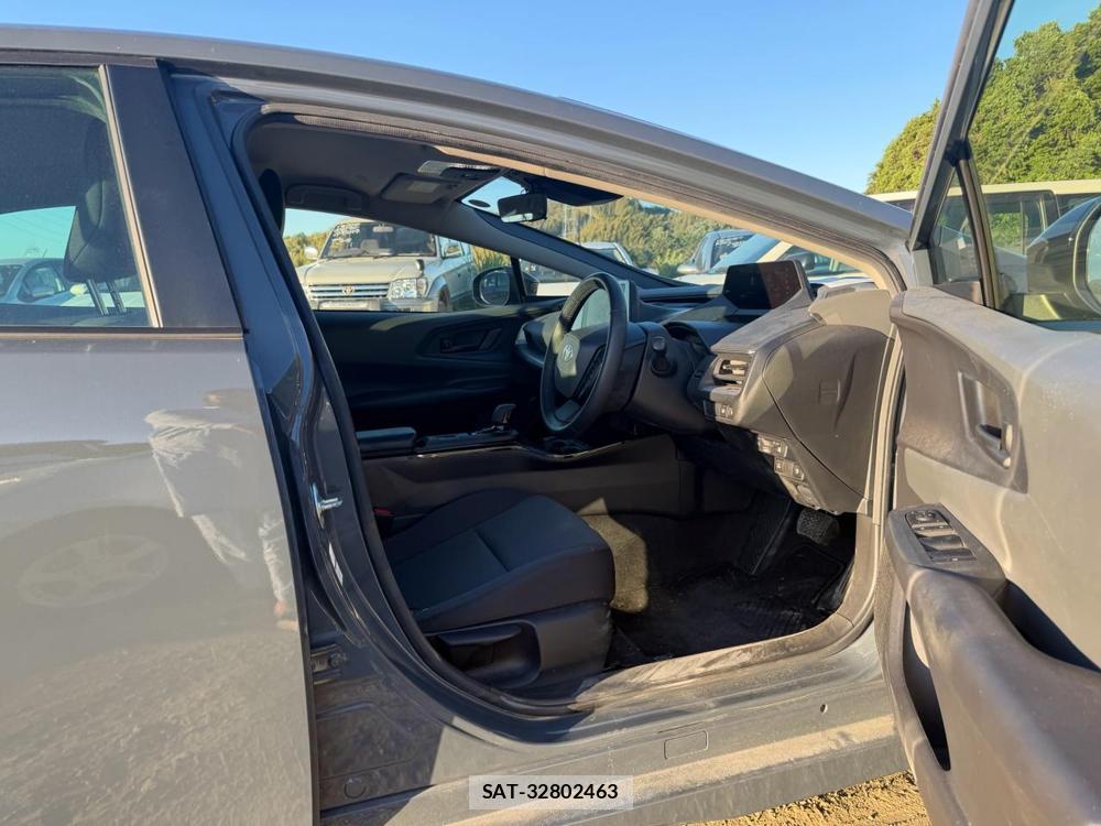 Toyota PRIUS 2023 6714475-11