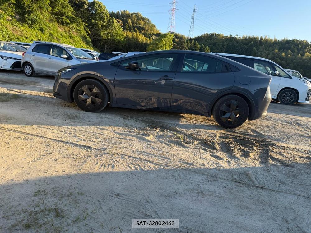 Toyota PRIUS 2023 6714475-1