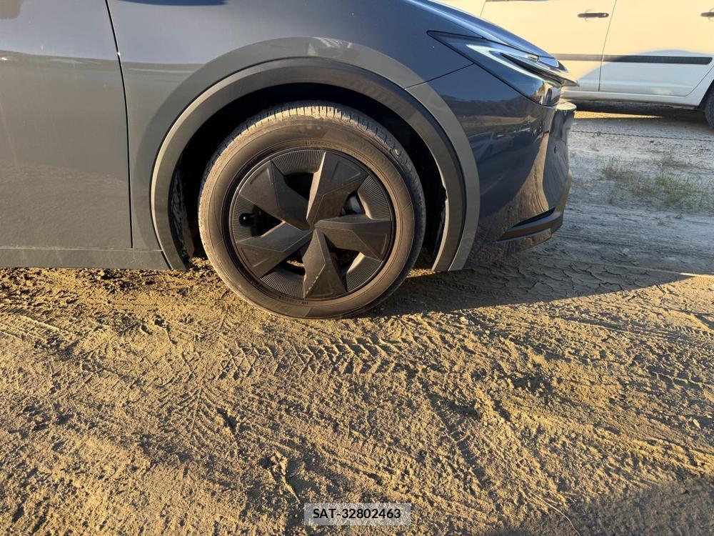Toyota PRIUS 2023 6714475-22