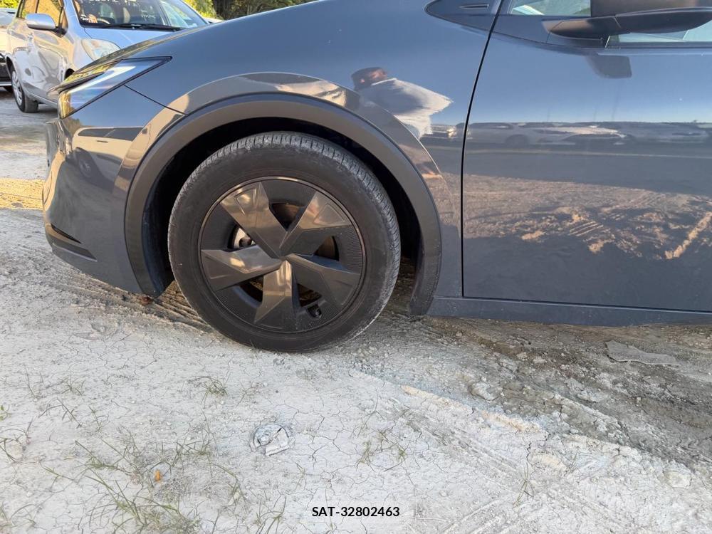 Toyota PRIUS 2023 6714475-23