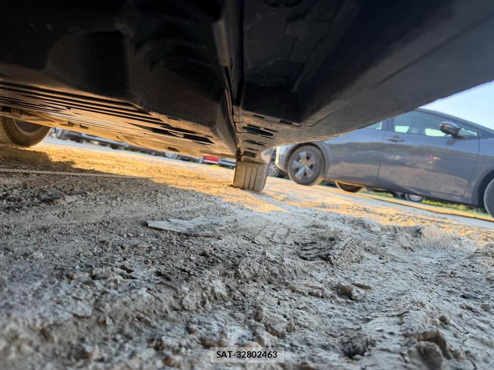 Toyota PRIUS 2023 6714475-28