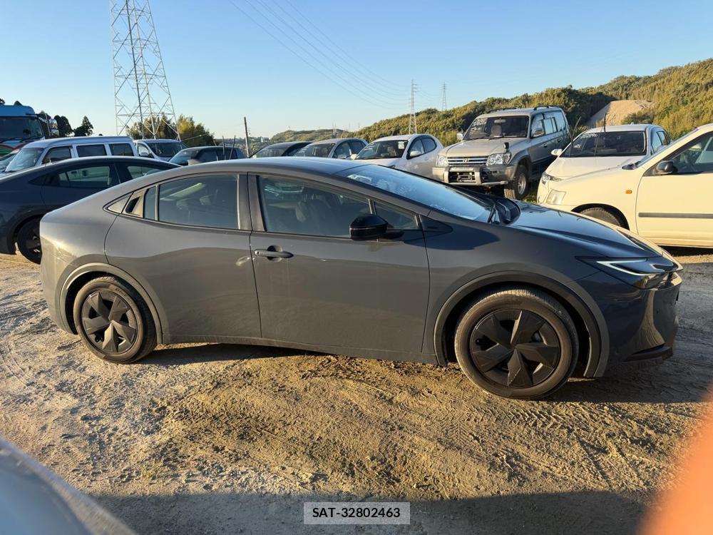 Toyota PRIUS 2023 6714475-5