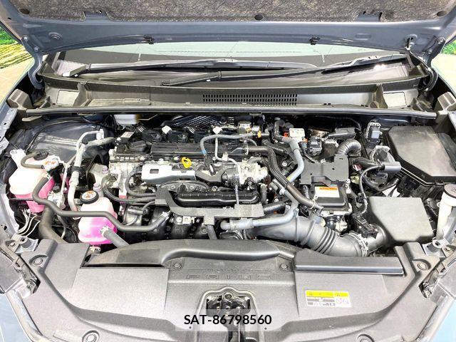 Toyota PRIUS 2023-05 7198710-17
