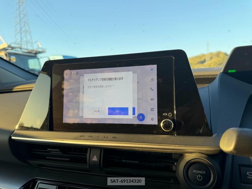 Toyota PRIUS 2023 6714477-14