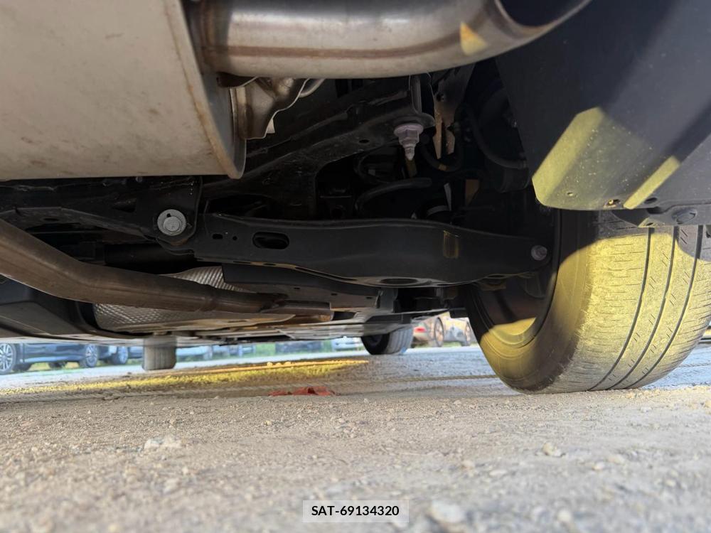 Toyota PRIUS 2023 6714477-24