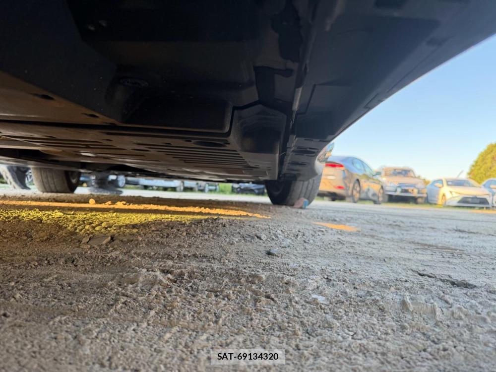 Toyota PRIUS 2023 6714477-25
