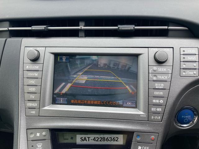 Toyota PRIUS 2012-11 7198712-19