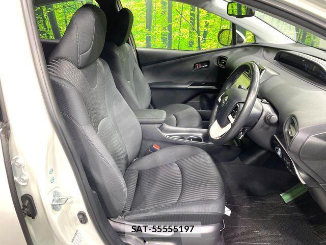 Toyota PRIUS 2017-04 7223718-9