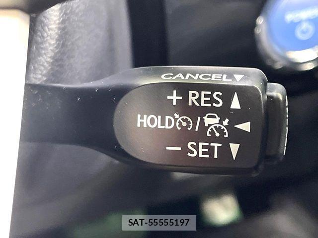 Toyota PRIUS 2017-04 7223718-8