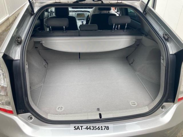 Toyota PRIUS 2010-09 7223631-10