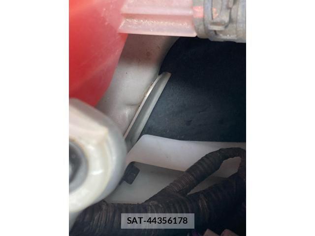 Toyota PRIUS 2010-09 7223631-26
