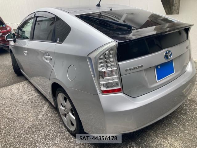 Toyota PRIUS 2010-09 7223631-6