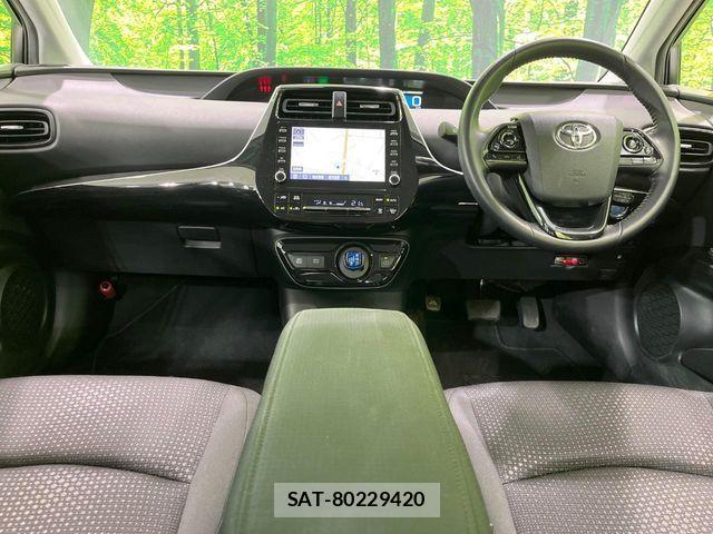 Toyota PRIUS 2022-04 7223793-1