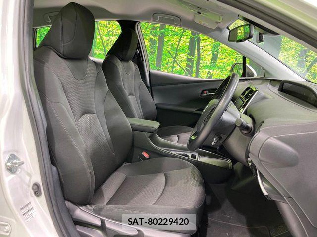 Toyota PRIUS 2022-04 7223793-8