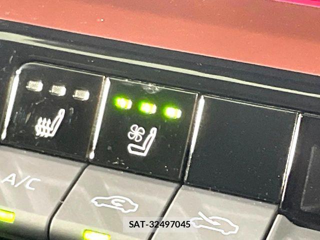 Toyota PRIUS 2024-01 7223834-7