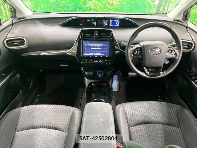 Toyota PRIUS 2018-02 7223741-1