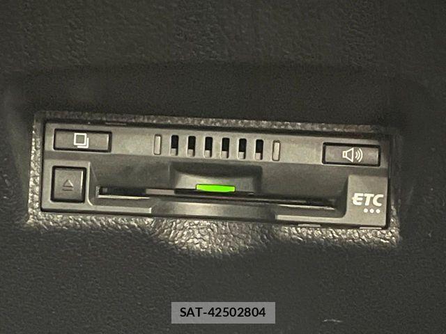 Toyota PRIUS 2018-02 7223741-8