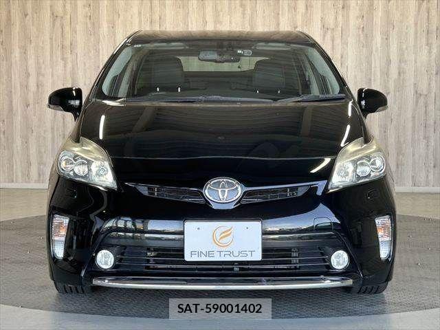 Toyota PRIUS 2014-11 7223681-15