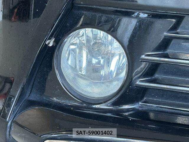 Toyota PRIUS 2014-11 7223681-25