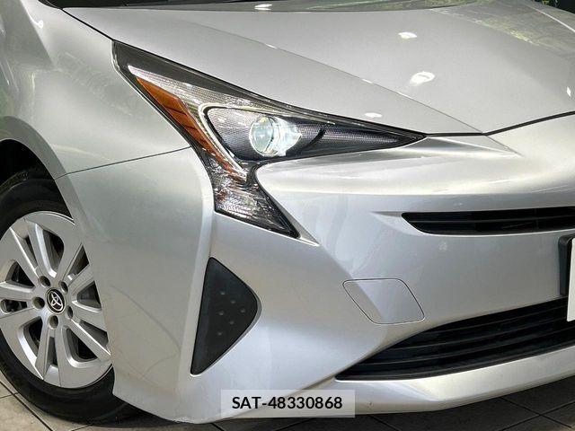 Toyota PRIUS 2016-06 7215773-12