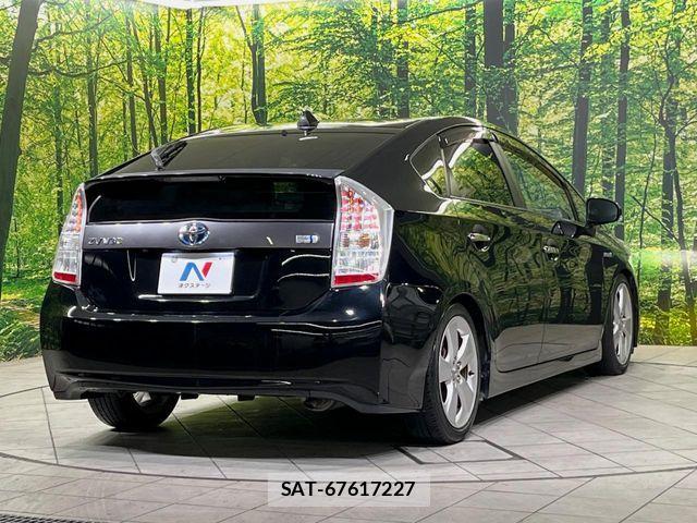 Toyota PRIUS 2009-08 7218311-17